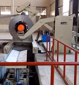 Customized Design Automatic Nc Servo Roll Feeder in Coil Press Stmping Line
